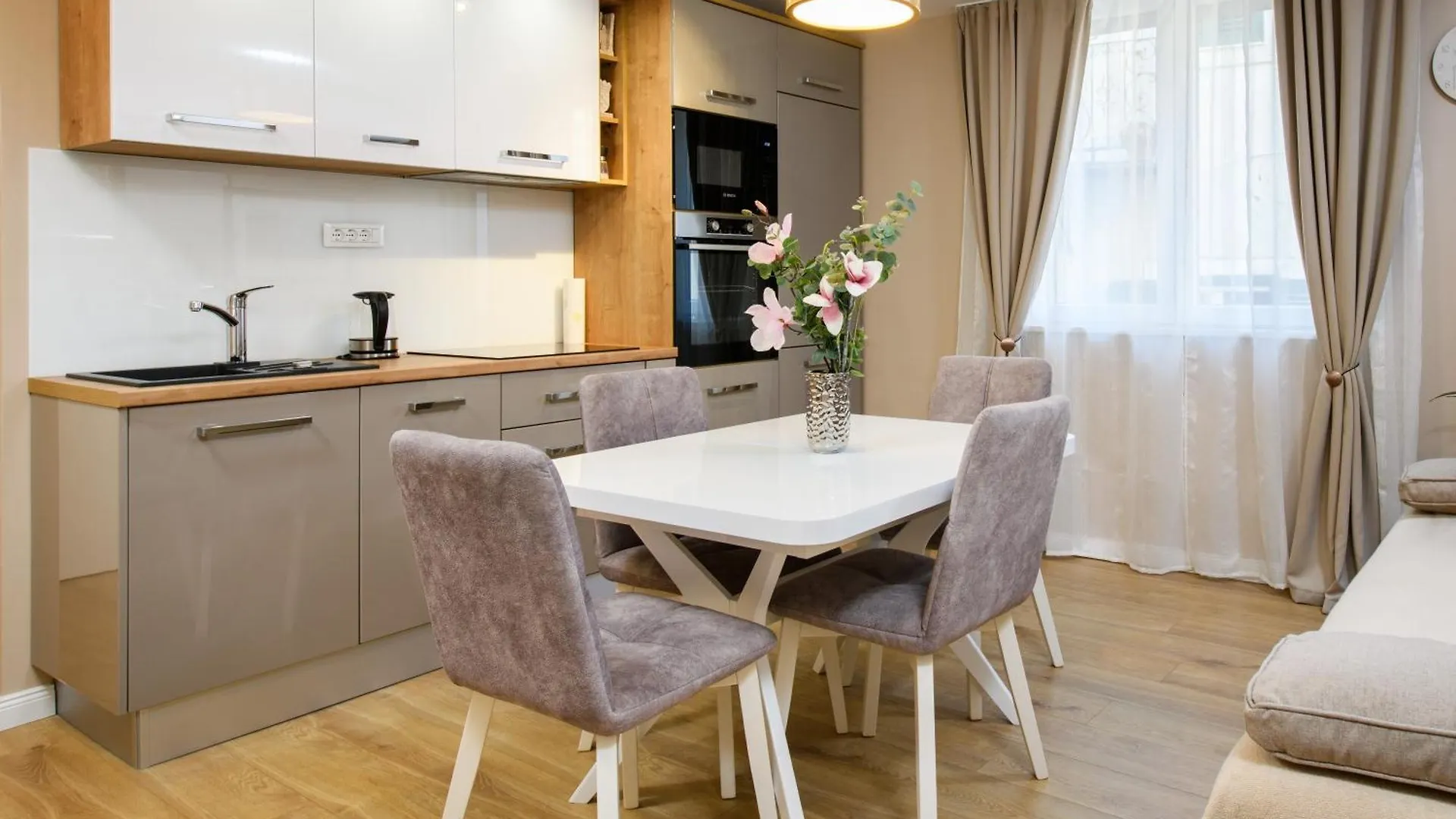 Luxury Apartment Pjaca Splendida In Split Croatia